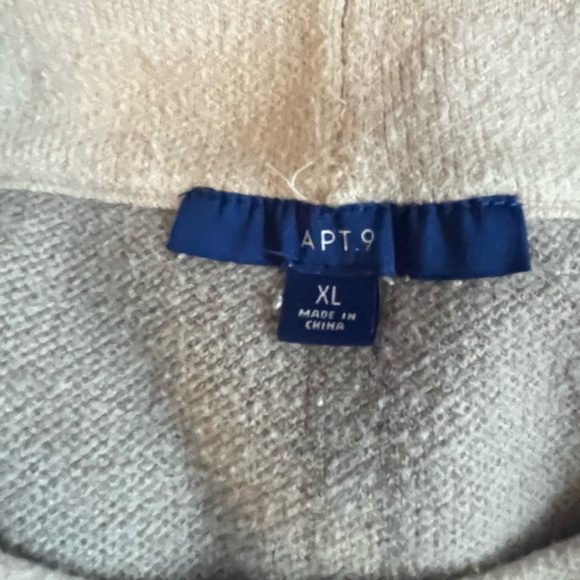 Mod style blouse - Picture 4 of 6